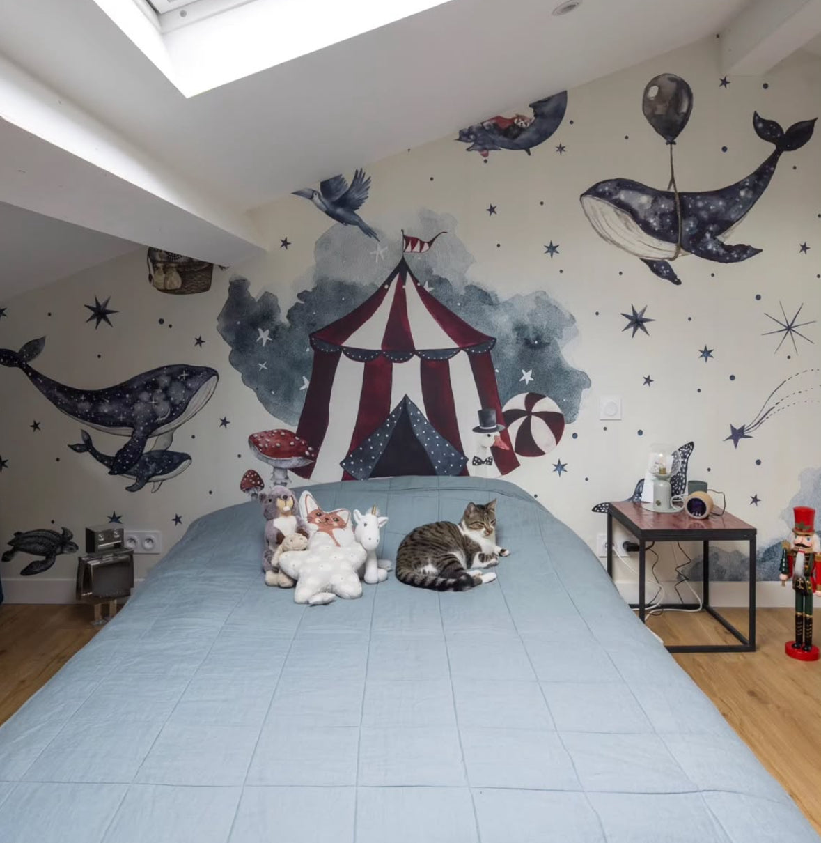 Milchstraßen-Theater Hintergrund