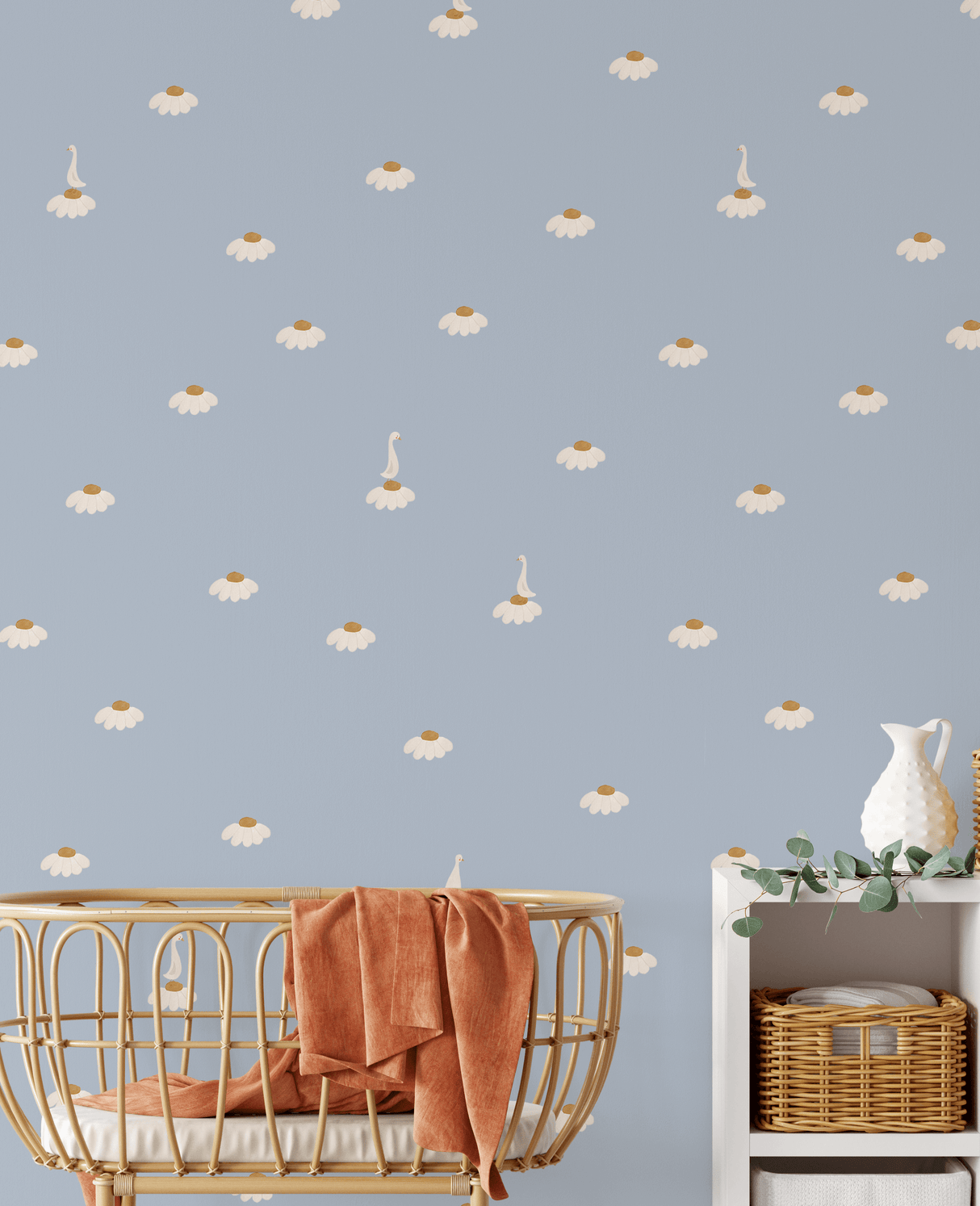 Creative Lab Amsterdam behang Sweet Camomile Sky Blue Wallpaper