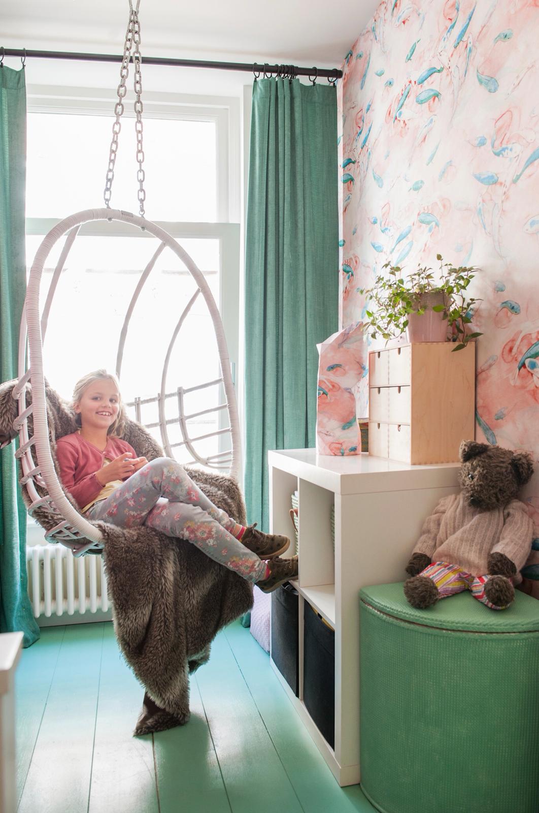 Creative Lab Amsterdam behang Fishes Wallpaper Pink