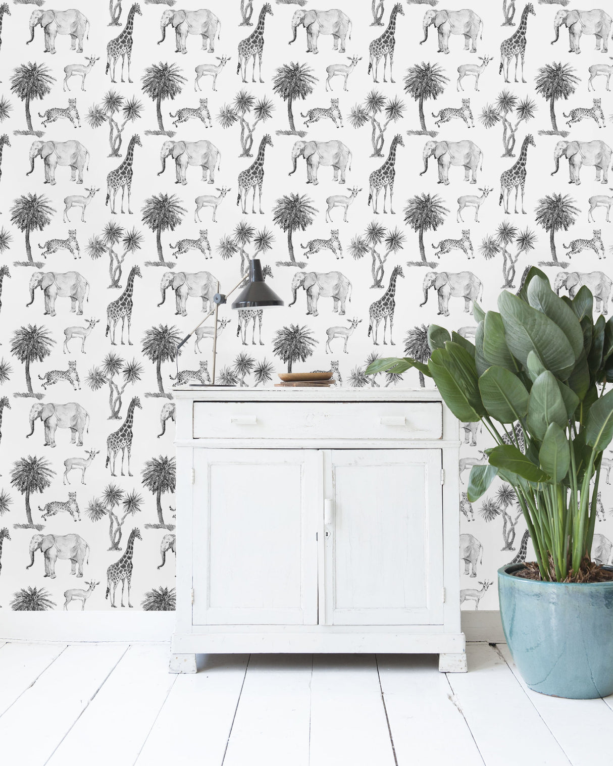 Creative Lab Amsterdam Savanna Black & White Sample
