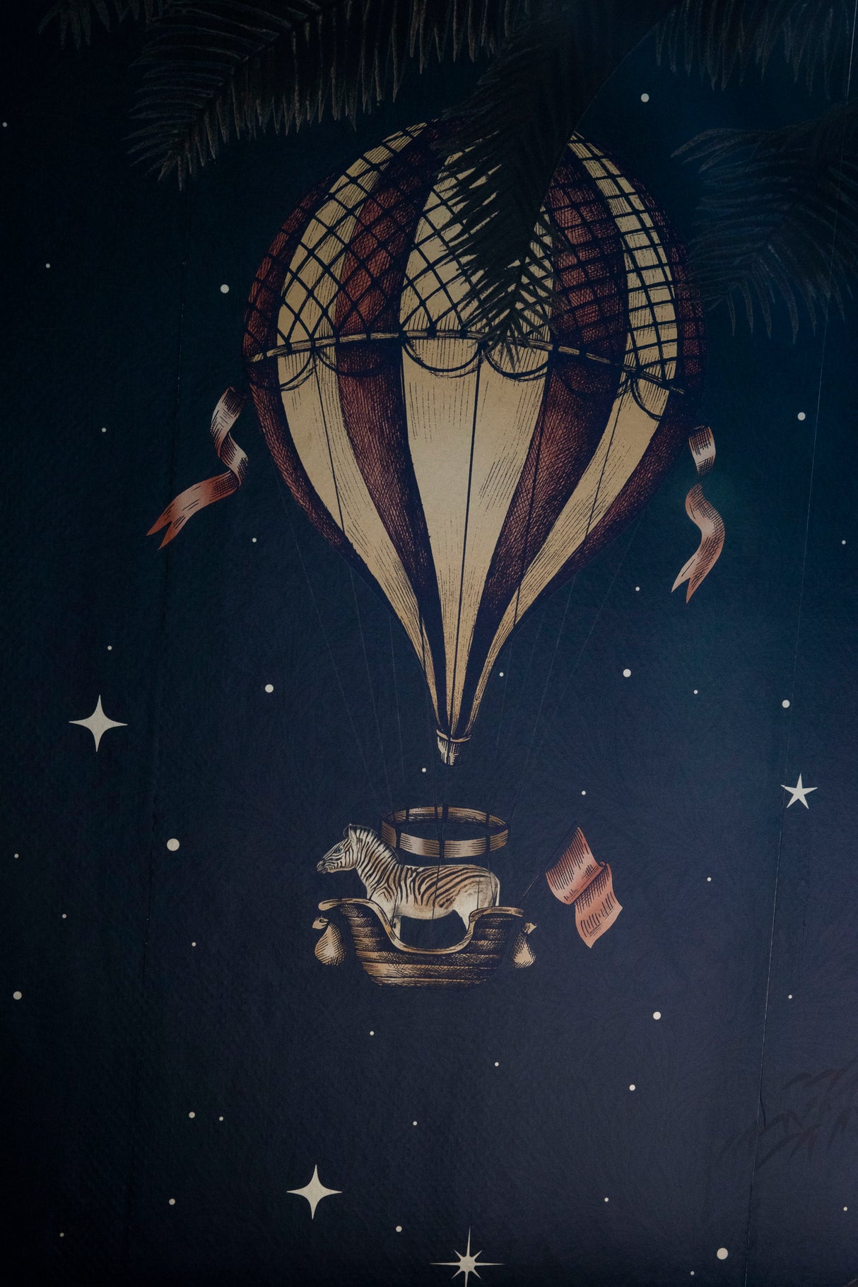 Creative Lab Amsterdam behang Oliver Teddy by Interior Junkie wallpaper detail