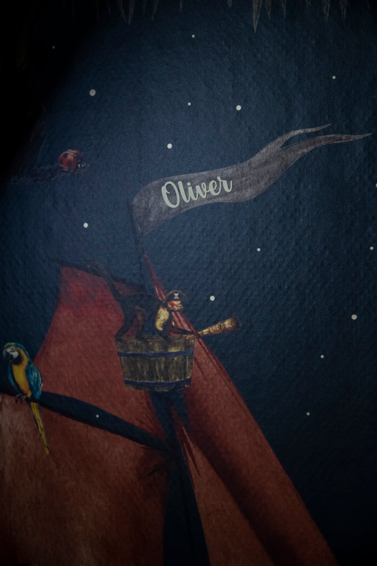 Creative Lab Amsterdam behang Oliver Teddy by Interior Junkie wallpaper personalisatie detail