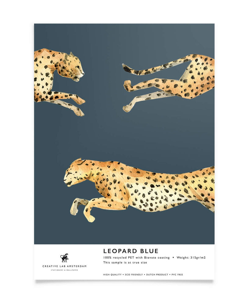 Creative Lab Amsterdam badkamer behang Leopard bathroom Wallpaper Blue sample