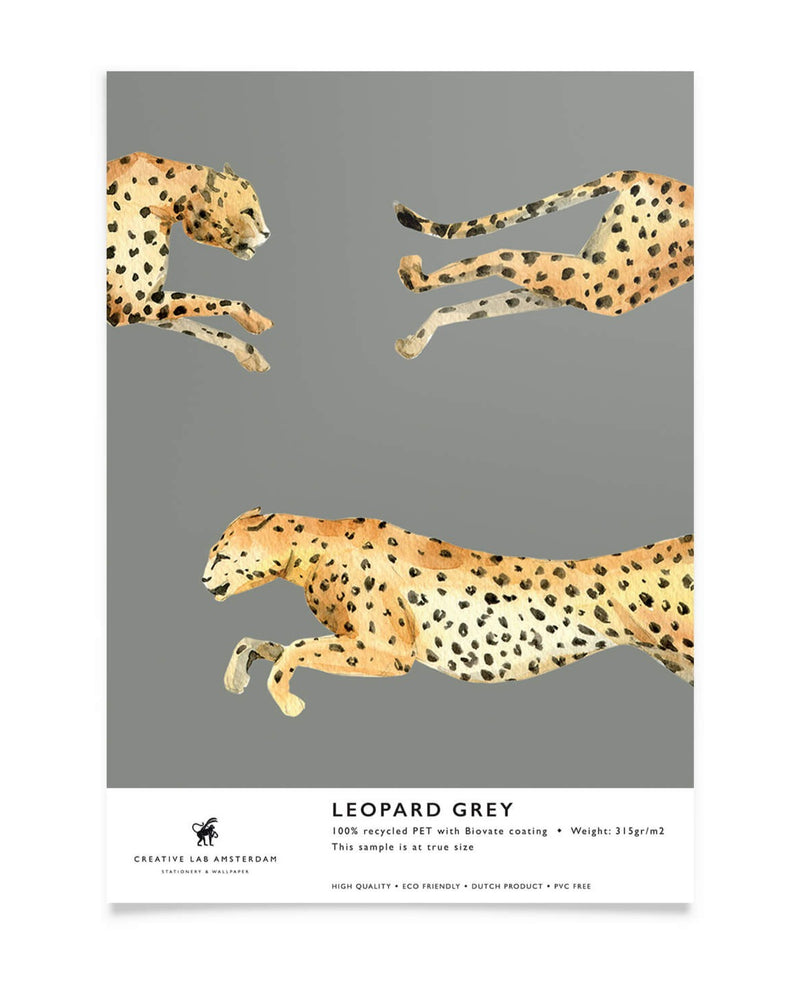 Creative Lab Amsterdam badkamer behang Leopard bathroom Wallpaper Grey sample
