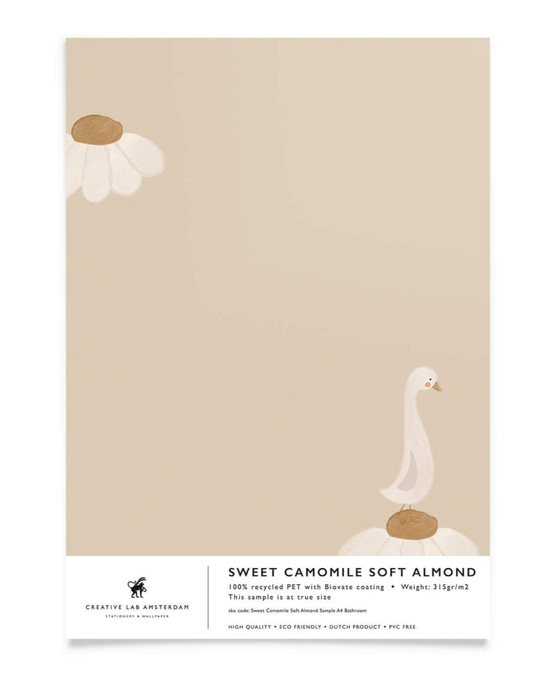 Creative Lab Amsterdam badkamer behang Sweet Camomile Soft Almond bathroom wallpaper sample