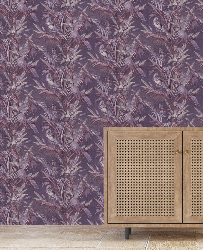 Vintage Feathers Purple Behang Sample