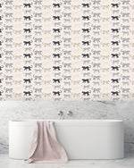 Creative Lab Amsterdam badkamer behang Funky Leopards Light bathroom Wallpaper