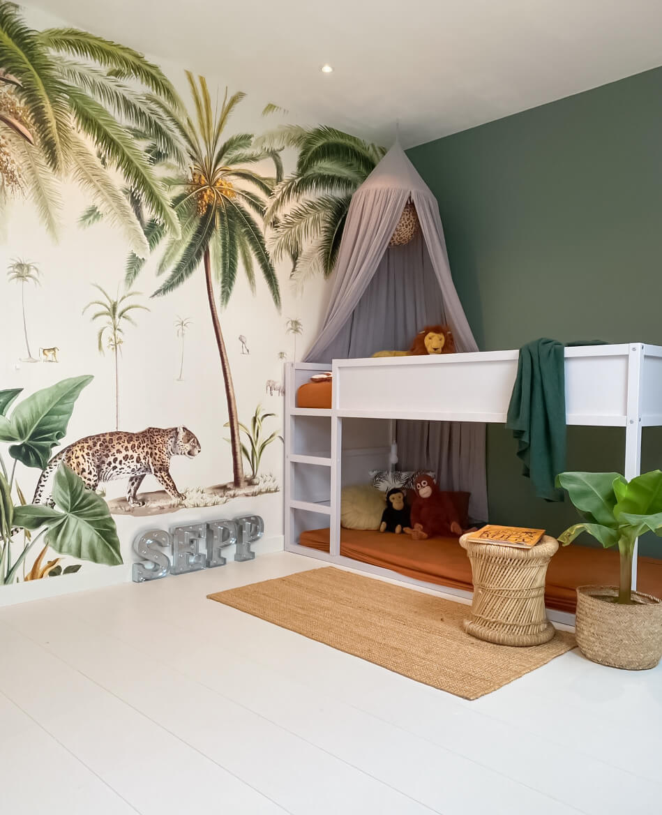 Walk in the park Wallpaper