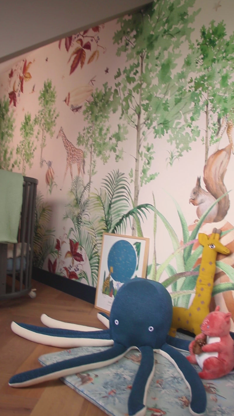 Video of Elephant wallpaper by Creative Lab Amsterdam