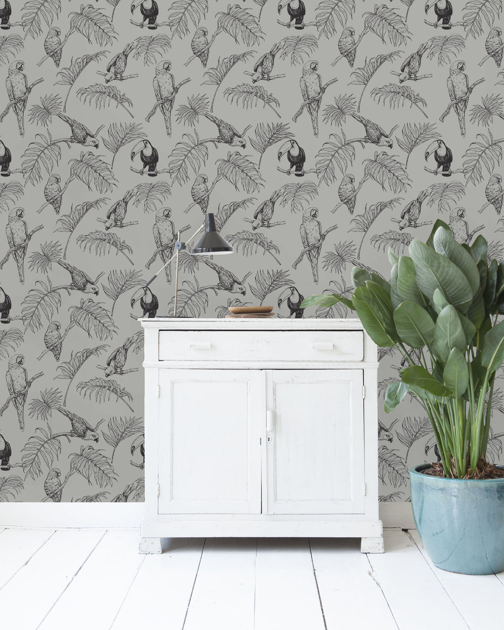 Creative Lab Amsterdam behang Tropic Tucan Wallpaper Taupe