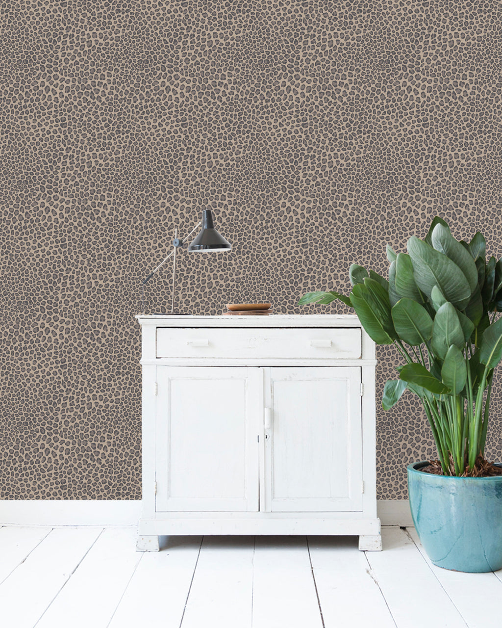 Creative Lab Amsterdam behang Rocky Leopard Wallpaper