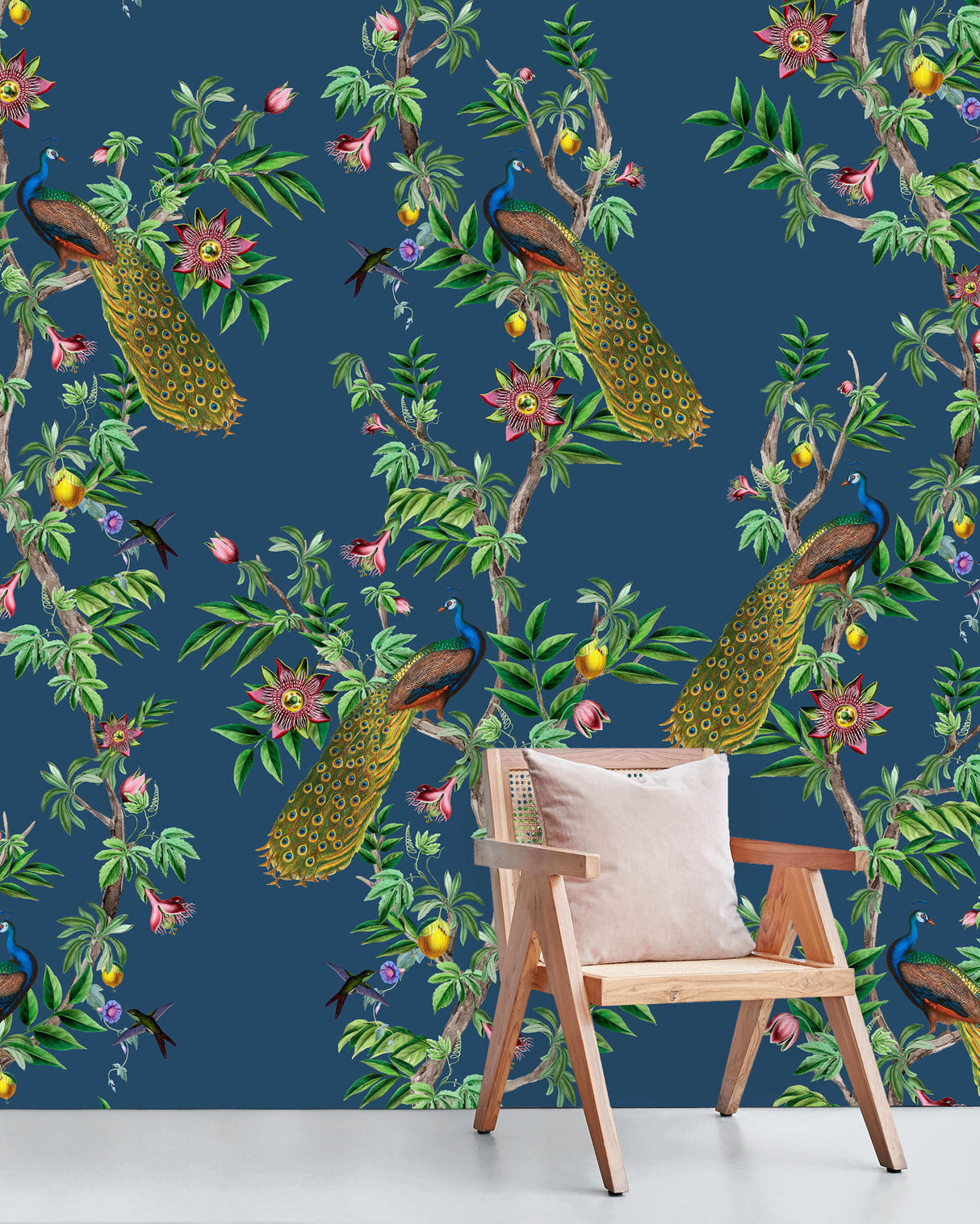 Creative Lab Amsterdam behang Passion Peacock Wallpaper