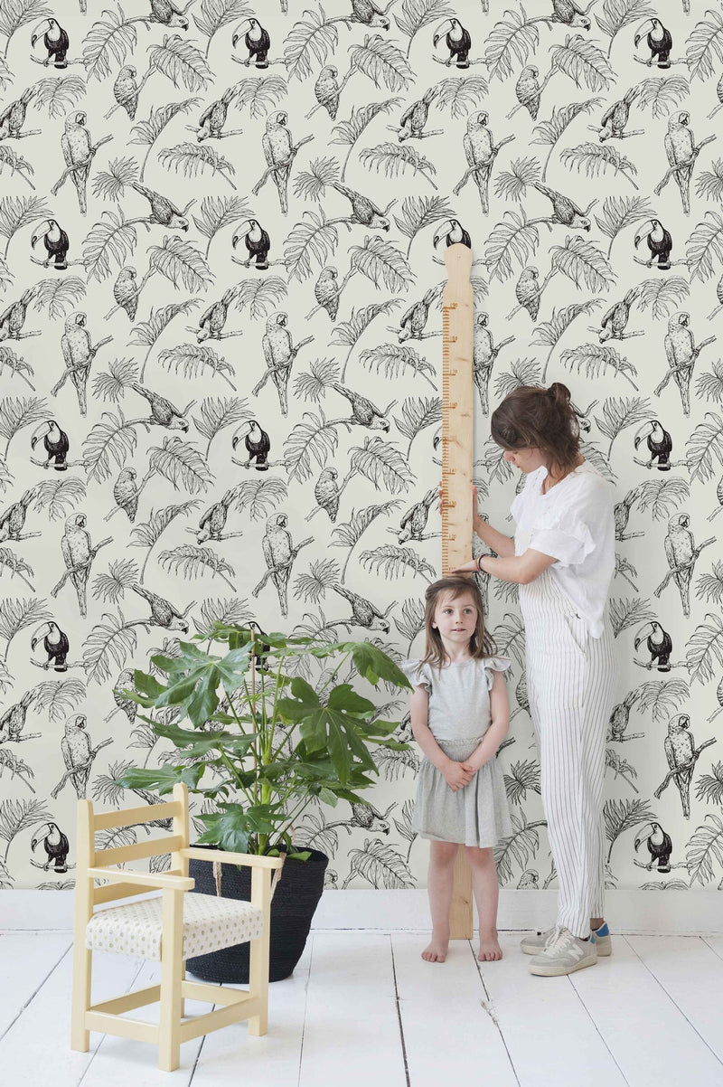 Creative Lab Amsterdam behang Tropic Tucan Wallpaper Cream